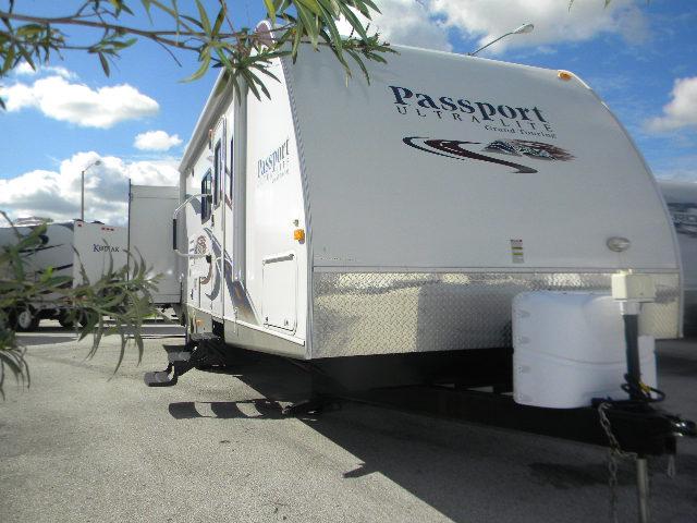 Used 2011 Keystone Passport 3050BH Travel Trailer For Sale